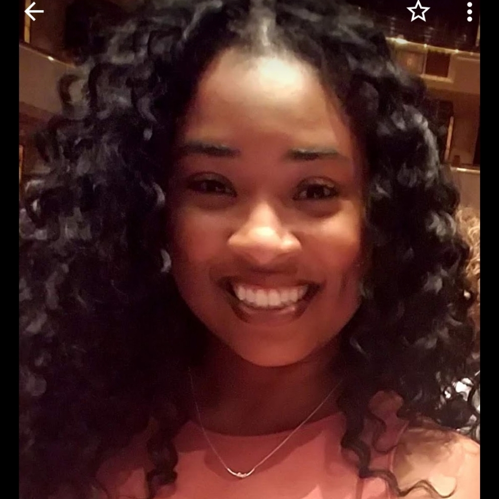 Meet your Posher, Shakeema